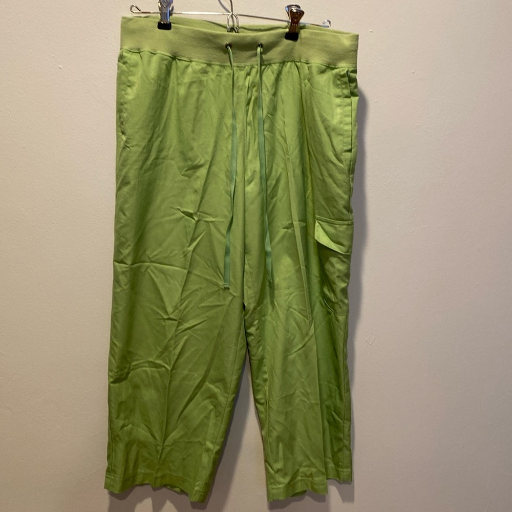 NY & Company women’s joggers size M
